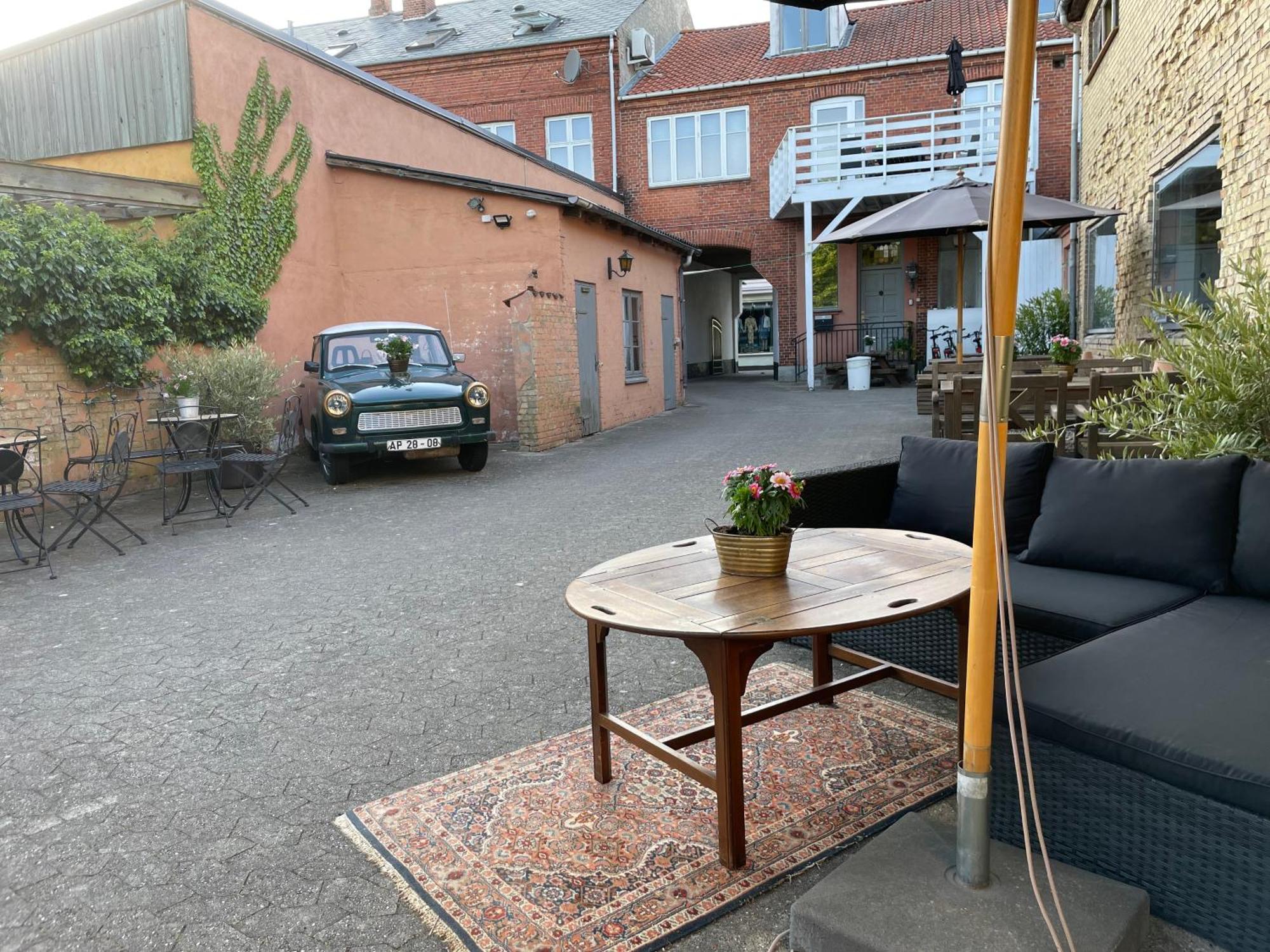 Sleep & Coffee Apartment Præstø